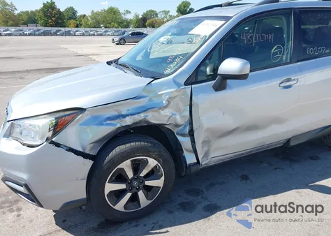 2017 Subaru Forester 2.5I Premium z USA, uszkodzony, nr VIN JF2SJAGC0HH573765